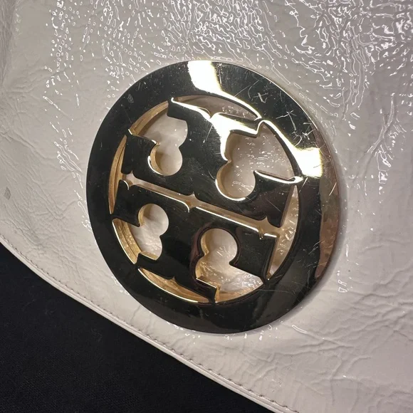Tory Burch White Clutch with Gold Logo - Picture 3 of 5